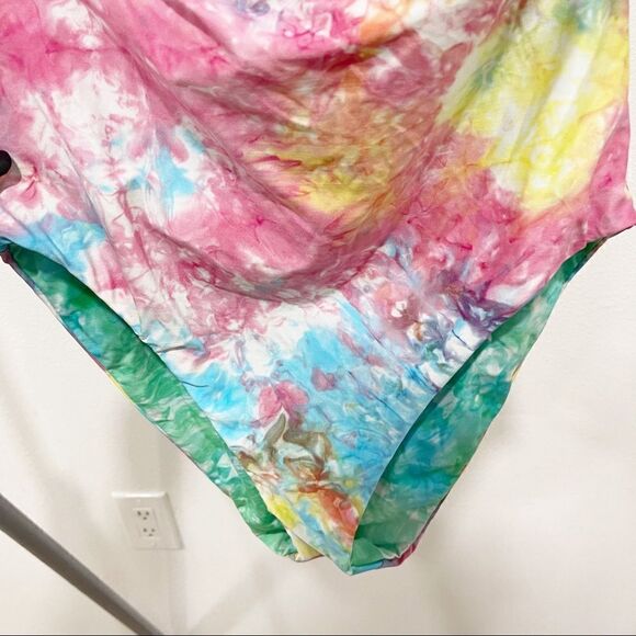 Soluna Tie Dye Swimsuit One Piece Reversible Low Back Padded Medium - Picture 4 of 7